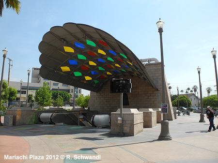 Mariachi Plaza