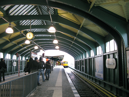 U-Bahnhof Schönhauser Allee U2