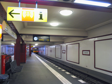 U-Bahnhof Stadtmitte U6