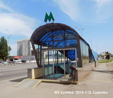 Metro Kyiv M3